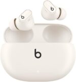هدفون بی‌سیم Beats Studio Buds+ در سه رنگ سفید، با طراحی مدرن